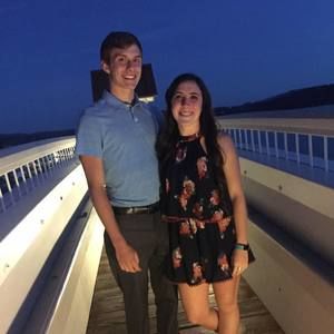 Meet your Posher, Cassie